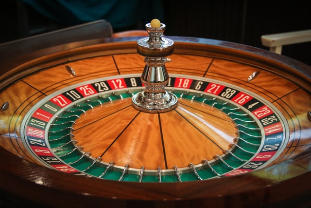 Roulette wheel from live roulette game